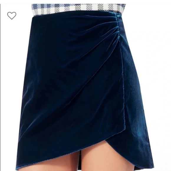10 Crosby Derek Lam velour drape mini skirt - Picture 3 of 13